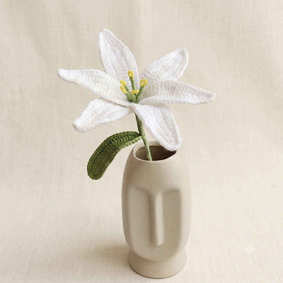 Big Lily - White
